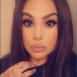 Meet your Posher, Karina